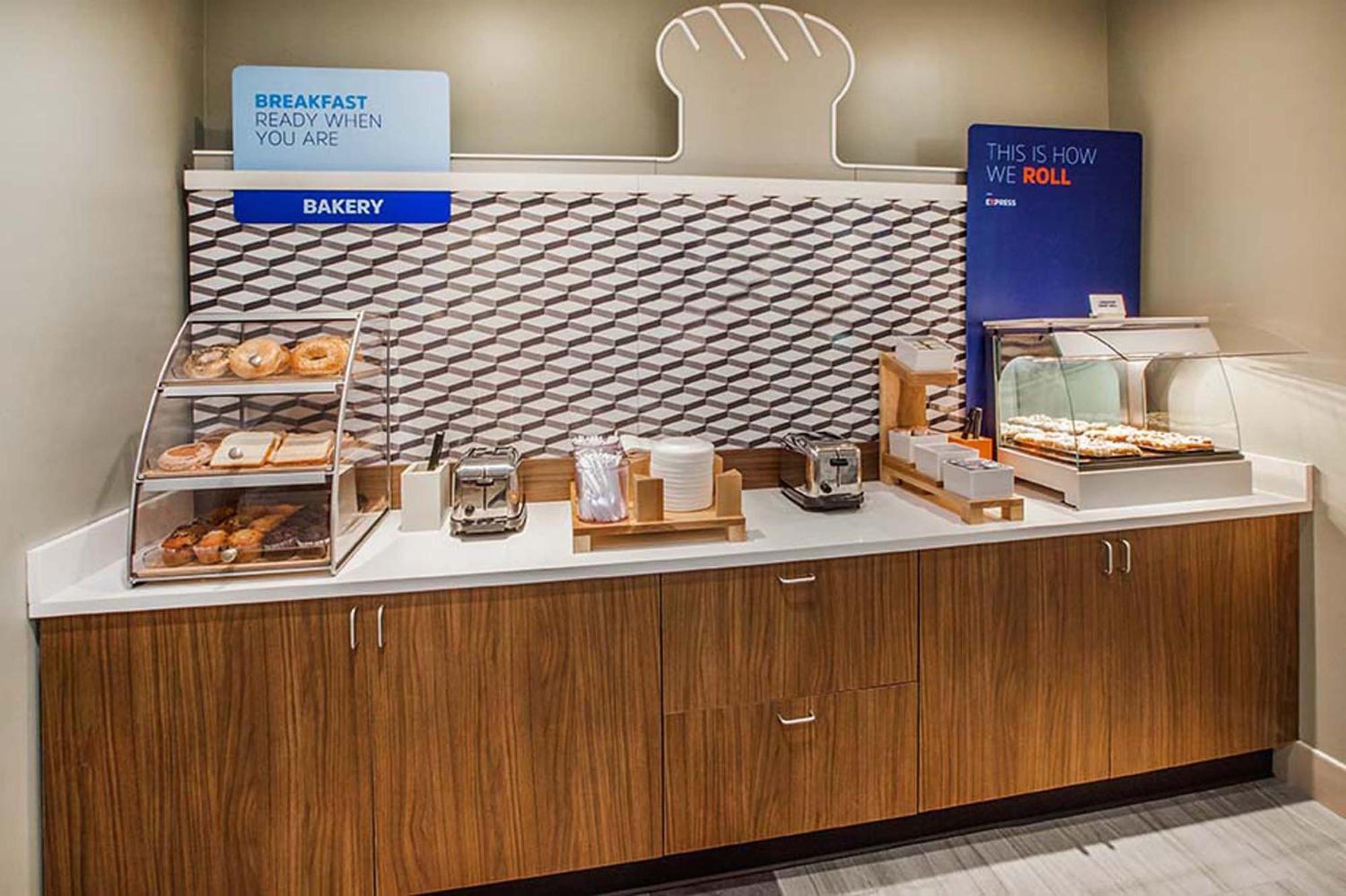Holiday Inn Express Hotel & Suites North Bay By Ihg Eksteriør bilde