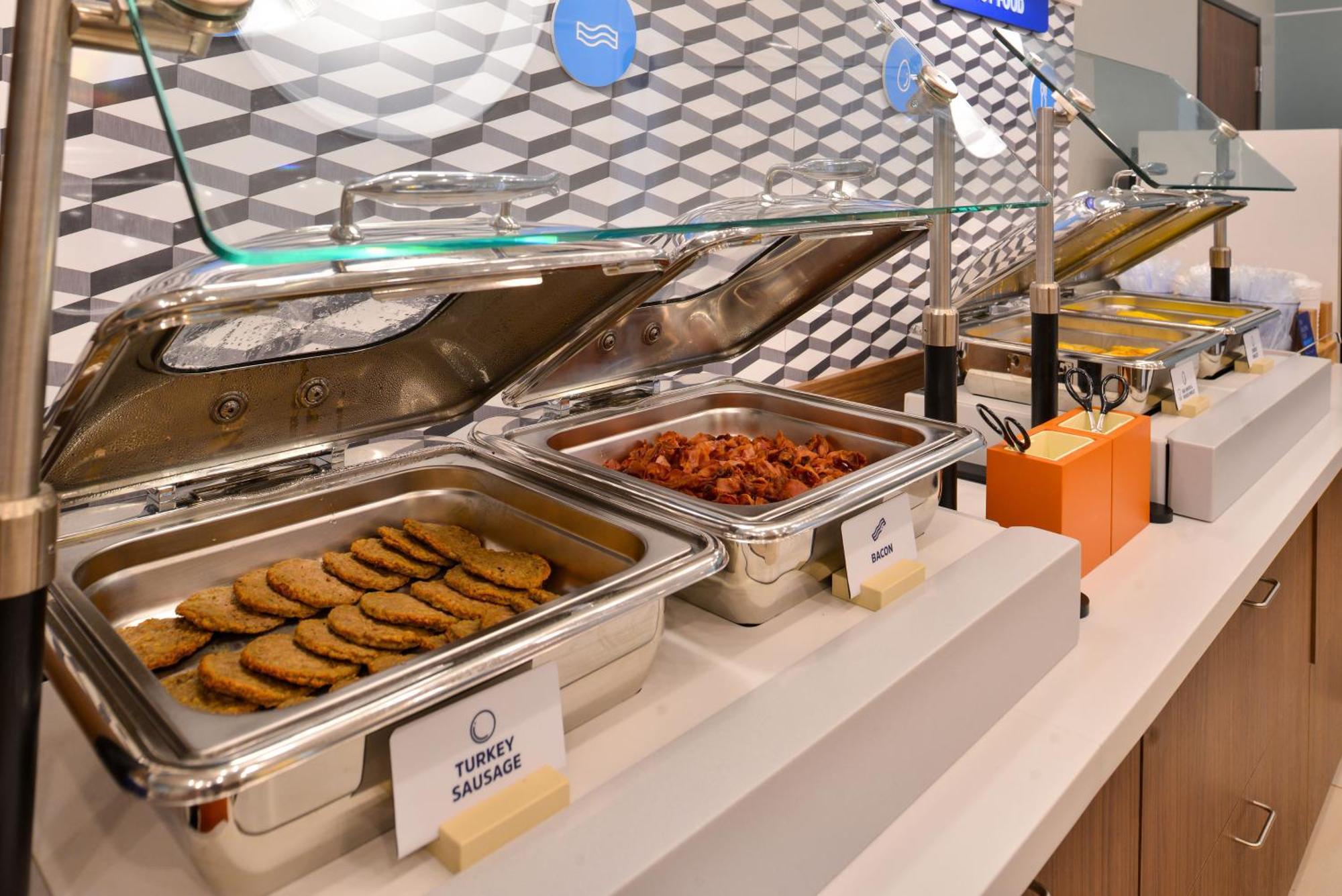 Holiday Inn Express Hotel & Suites North Bay By Ihg Eksteriør bilde